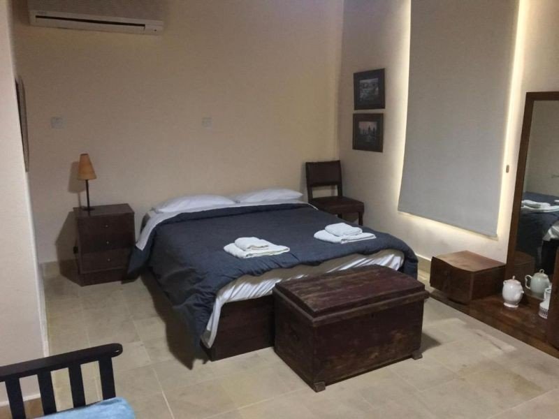 Villa auf riesigem Grundstück in Limassol