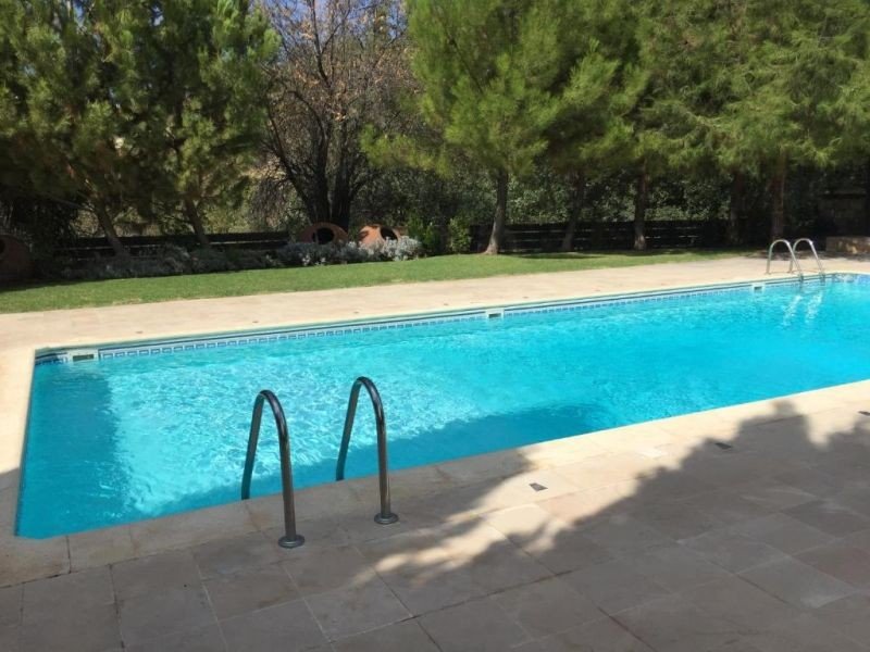 Villa auf riesigem Grundstück in Limassol