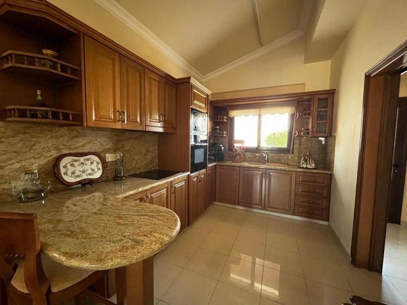 Spacious villa with extra room in Paphos