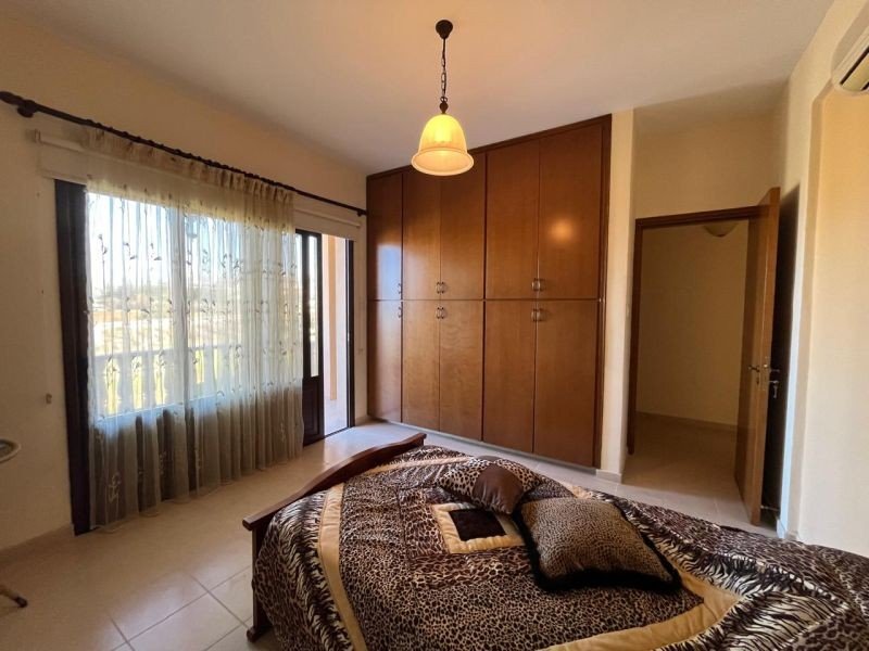 Spacious villa with extra room in Paphos