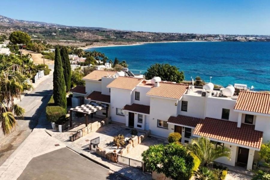 Seafront villa with private pool in Paphos