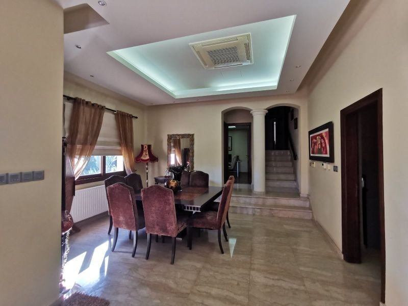 Residenz auf einem 5000m2 Grundstück in Paphos