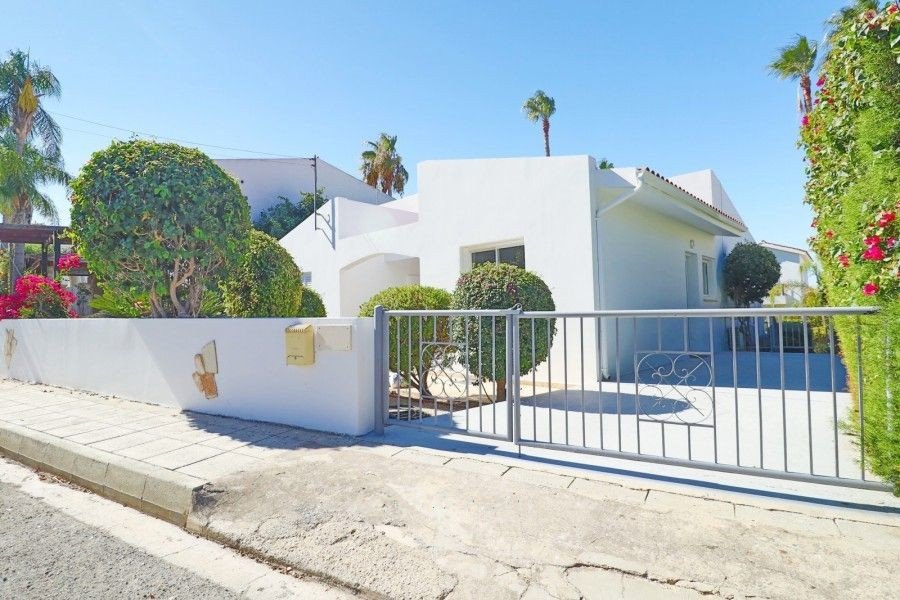 Bungalow in der Nähe eines Sandstrandes in Paphos