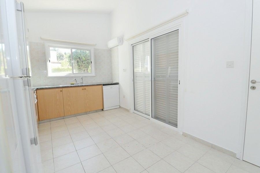Bungalow in der Nähe eines Sandstrandes in Paphos