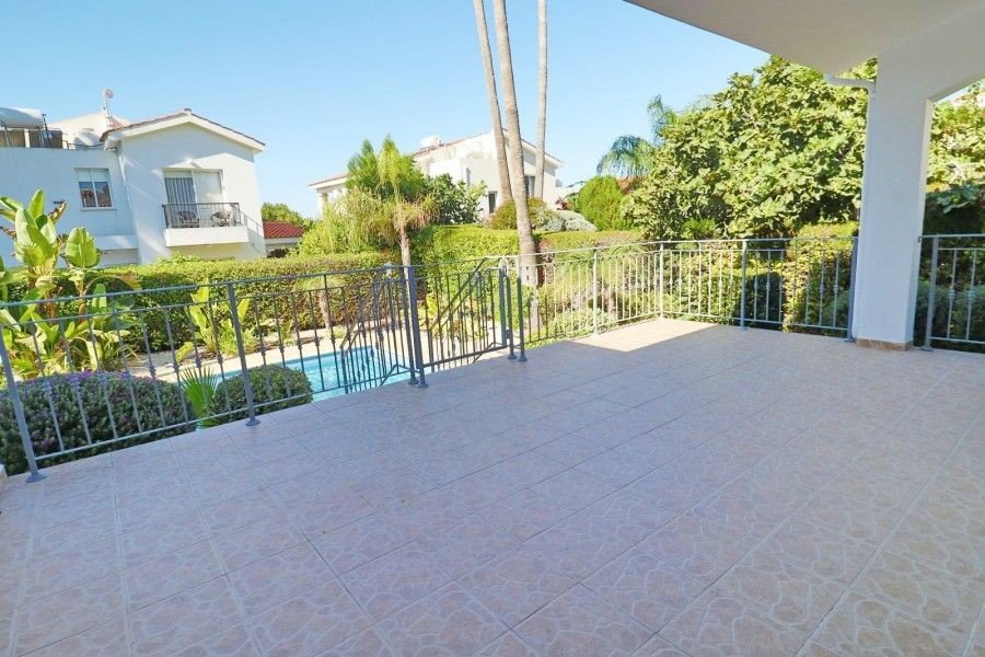 Bungalow in der Nähe eines Sandstrandes in Paphos