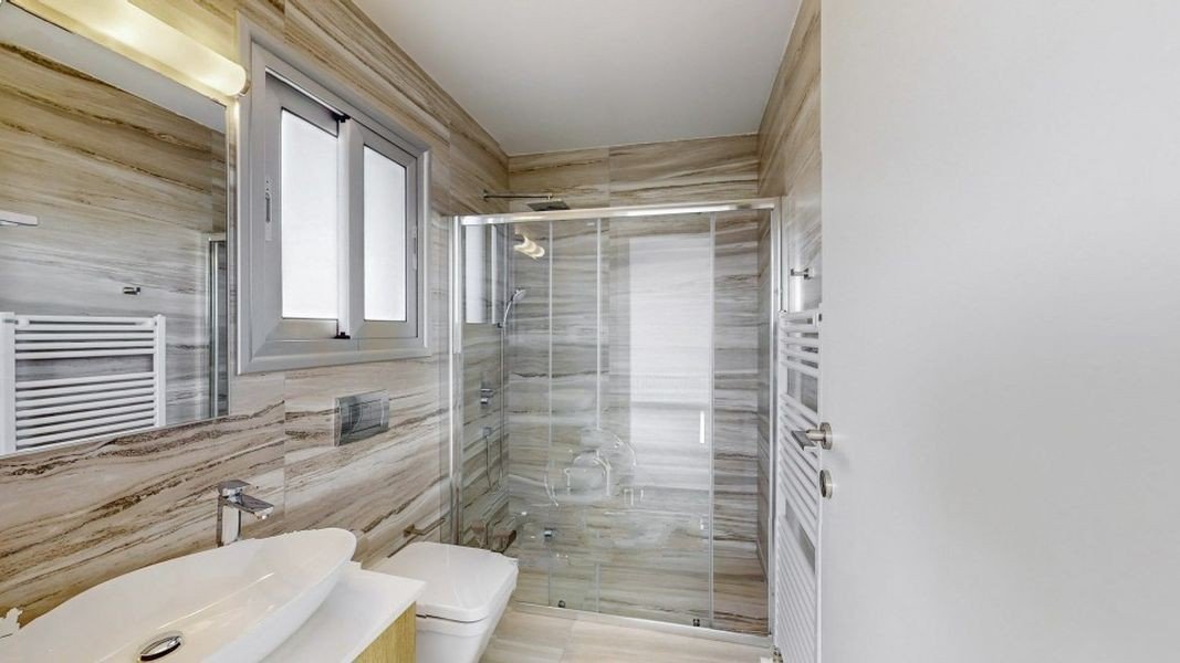Sea front villa close amenities in Paphos