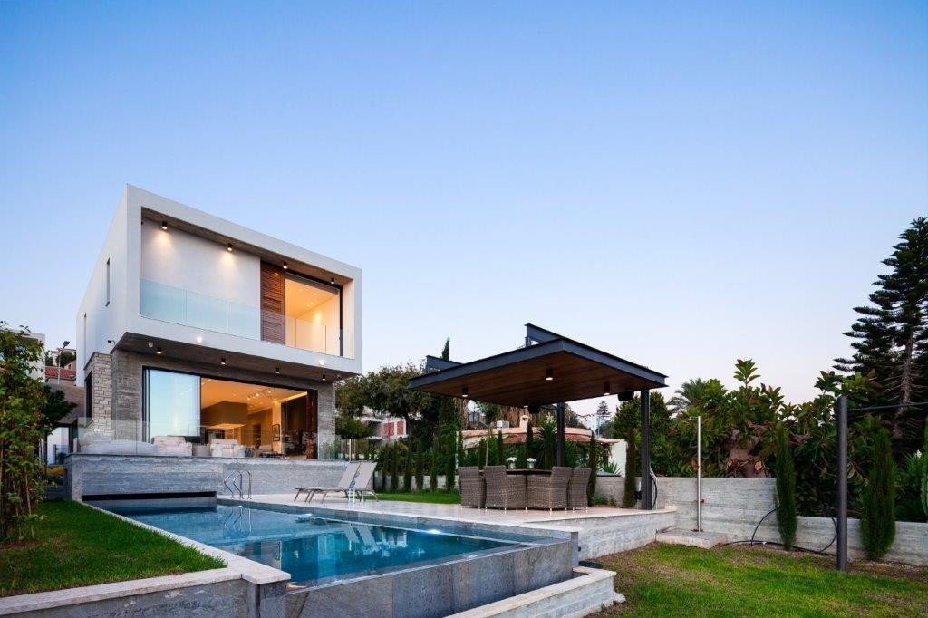 Modern Villa close to Sea in Paphos