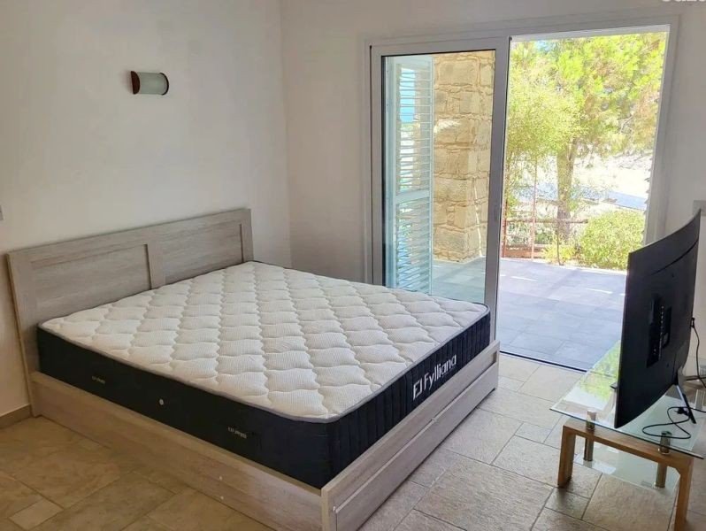 Seaview Bungalow on Large Plot in Polis