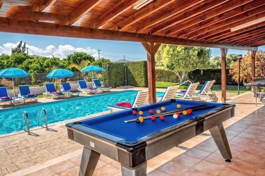 SeaView Villa on Vast Plot in Polis