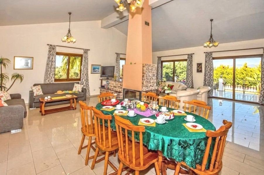 SeaView Villa on Vast Plot in Polis