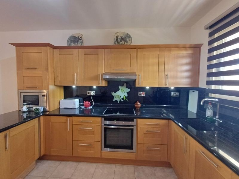 Spacious Apartment close to Sea in Paphos