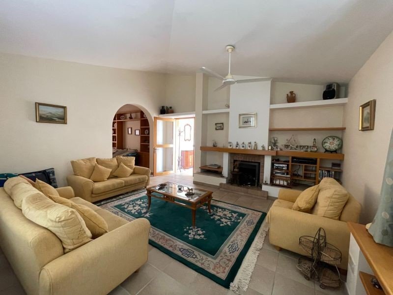 Villa on 2,642 m² Plot with Sea View in Paphos