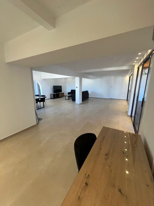 Gebäude– Bürofläche im Zentrum von Paphos