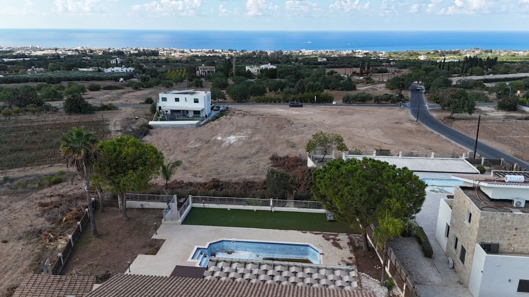 Spacious villa with Sea Views in Paphos