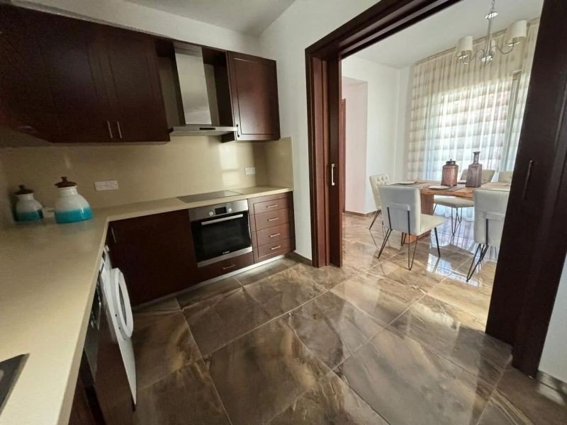 Villa nur 150 m vom Meer in Paphos