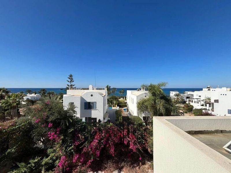 Villa nur 150 m vom Meer in Paphos