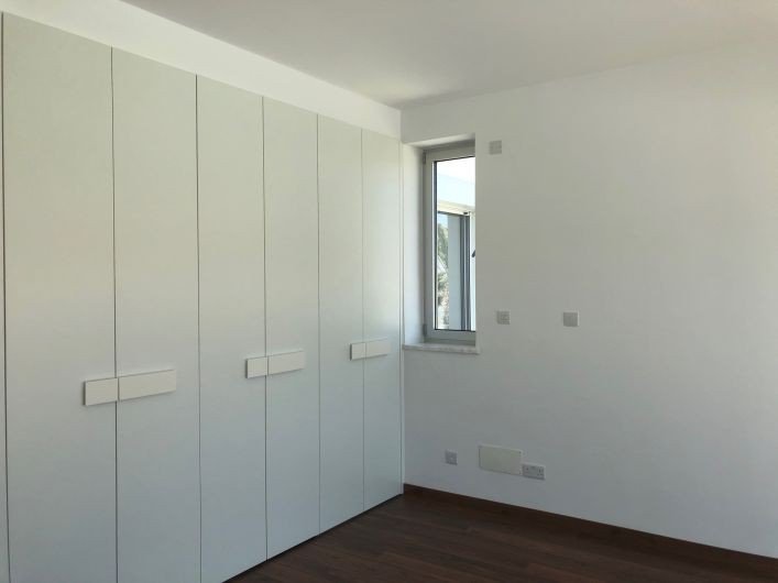 Villa in Seafront Resort with Swimming pool, gym and concierge
