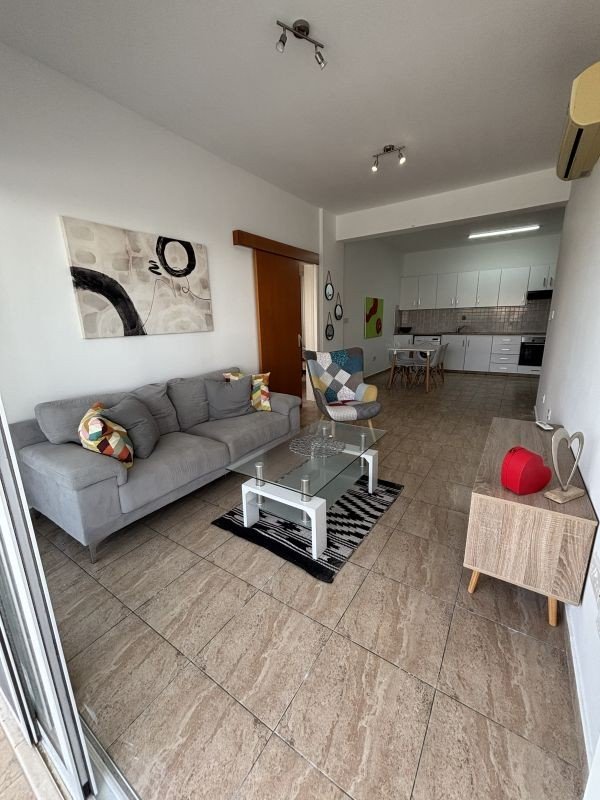 Wohnung + zusätzliches Studio in Paphos