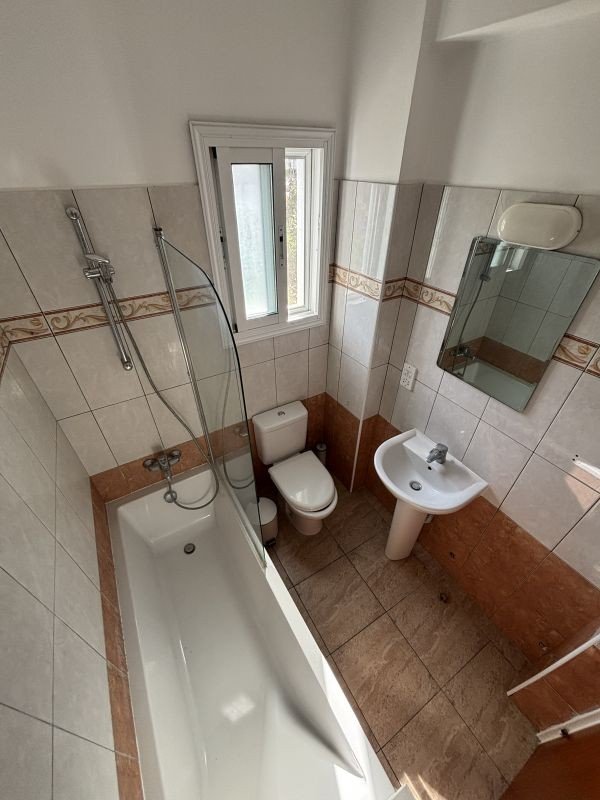 Wohnung + zusätzliches Studio in Paphos