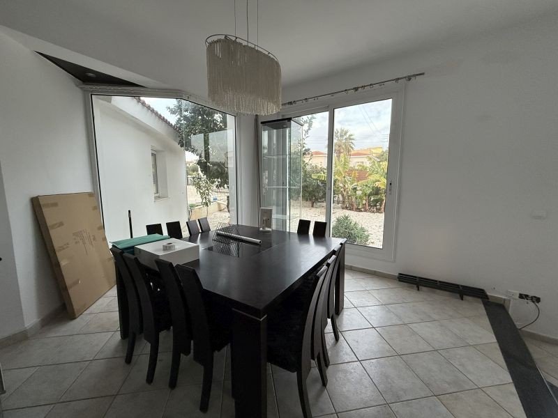Spacious villa near sea in Paphos