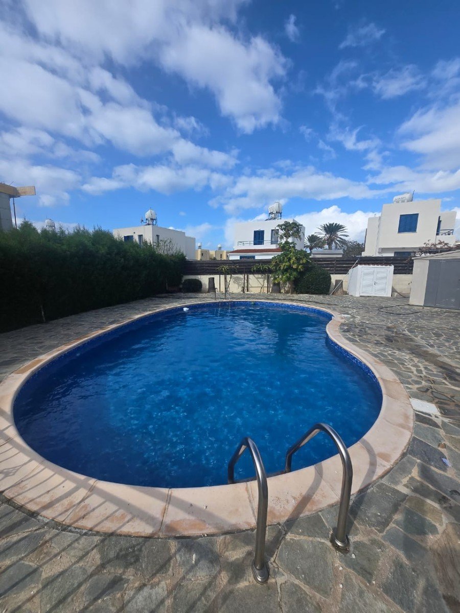Spacious villa near sea in Paphos
