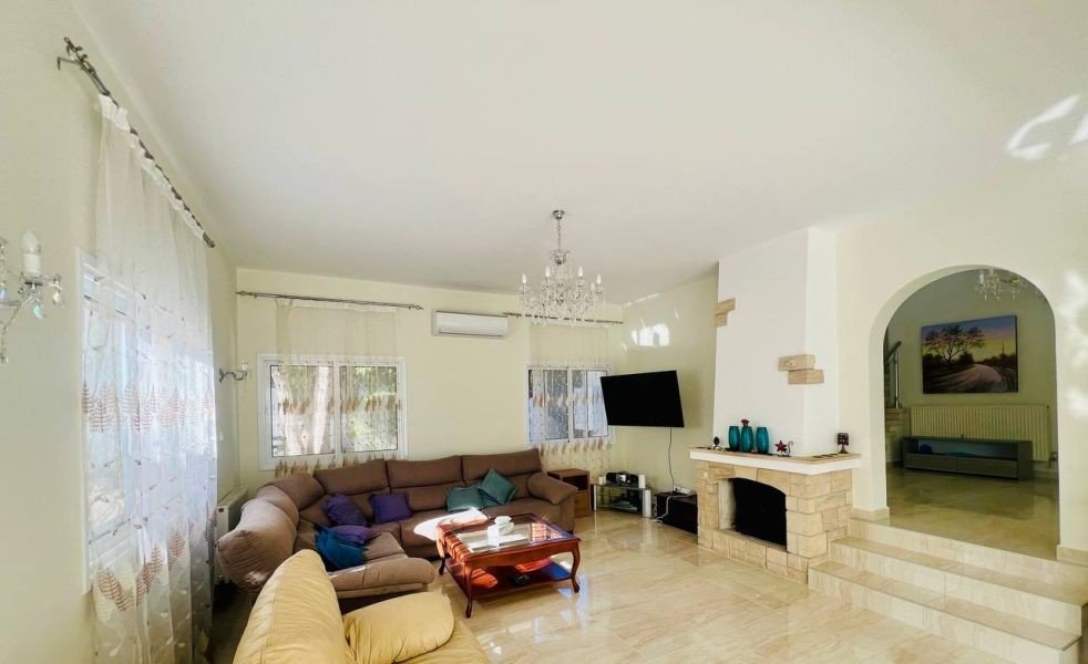 Villa on Large Plot in Paphos