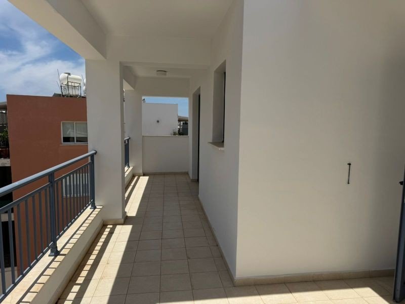 11 Apartments in einem Wohngebäude in Paphos