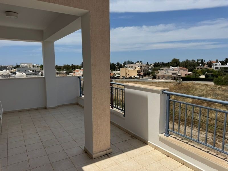 11 Apartments in einem Wohngebäude in Paphos