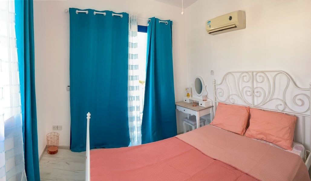 Renovated Top‑Floor Apartment in Universal, Paphos