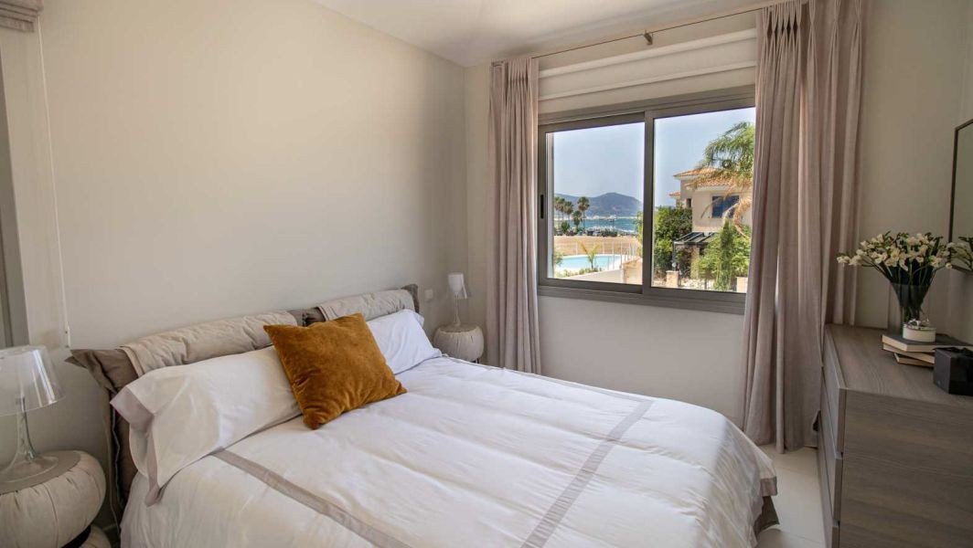 SeaFront Villa by Sandy Beach in Polis