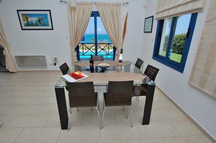 Beachfront villa on large plot in Paphos