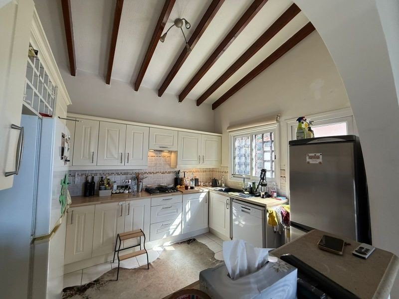 Bungalow with Sea Views in Paphos