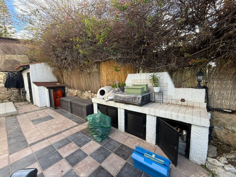 Bungalow with Sea Views in Paphos