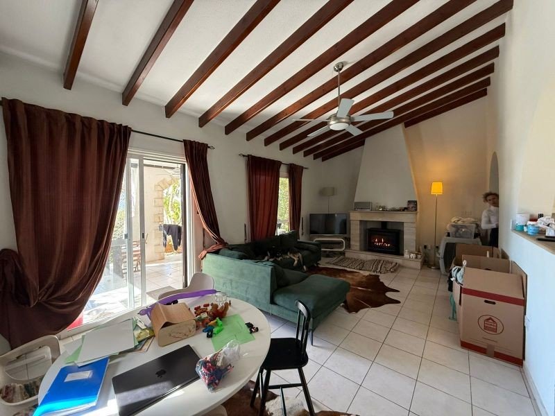 Bungalow with Sea Views in Paphos