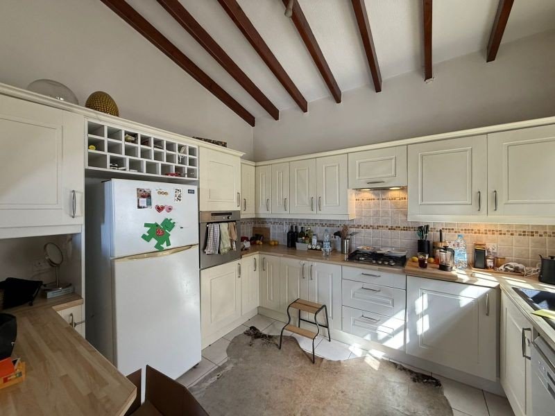 Bungalow with Sea Views in Paphos
