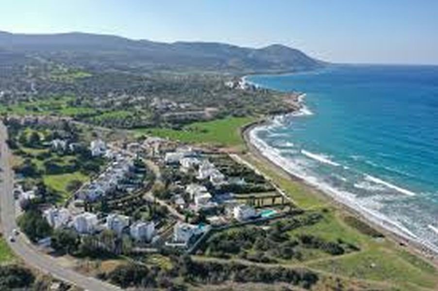 Вилла на 1ой Линии Моря в Закрытом Охраняемом ЖК в Полисе
