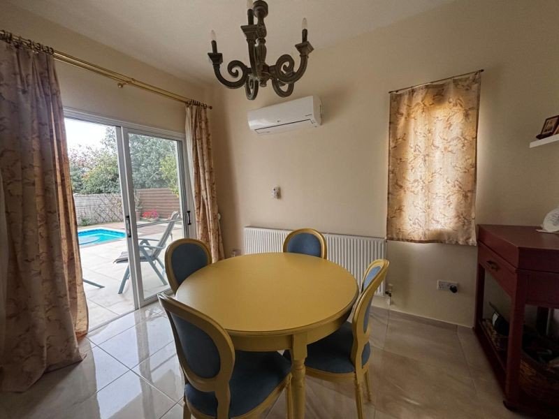 SeaView Villa mit Dachterrasse in Paphos