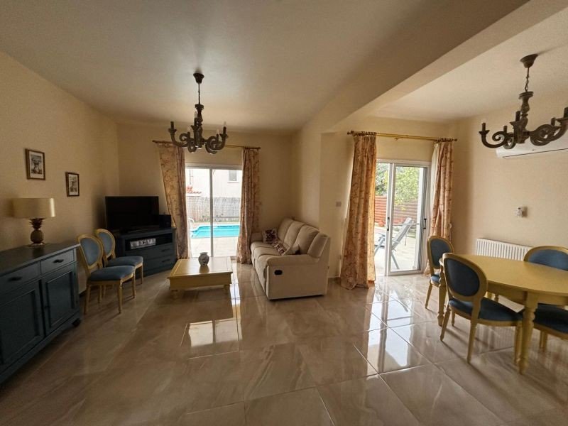 SeaView Villa mit Dachterrasse in Paphos