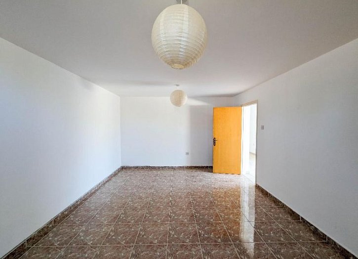 Bungalow with sea views on massive plot