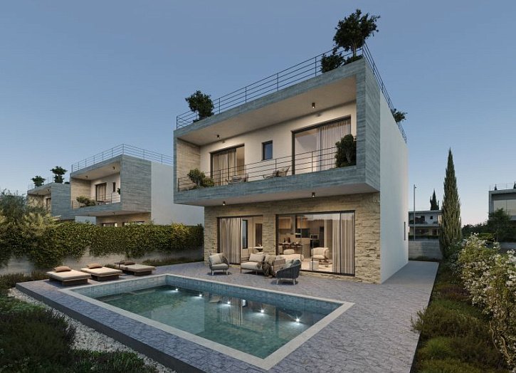 Modern villa close to sea and city