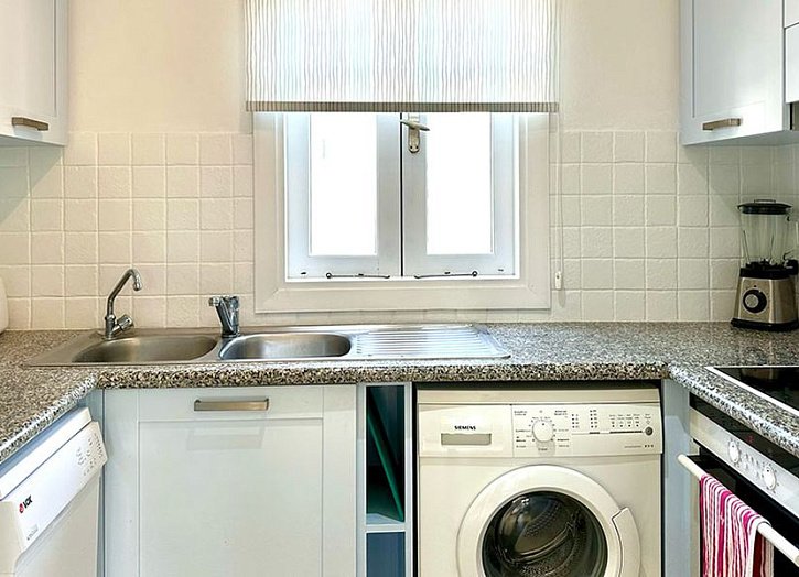 Apartment in Helios Heights