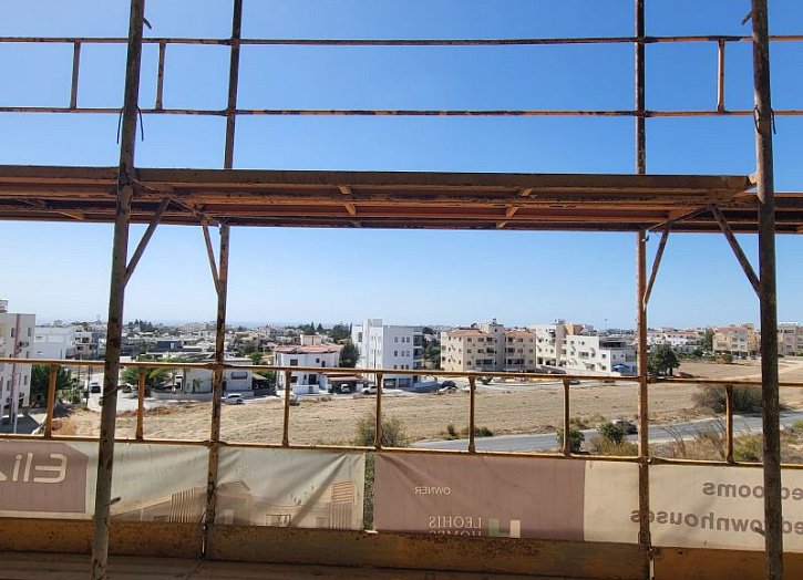 House with roof garden, sea views
