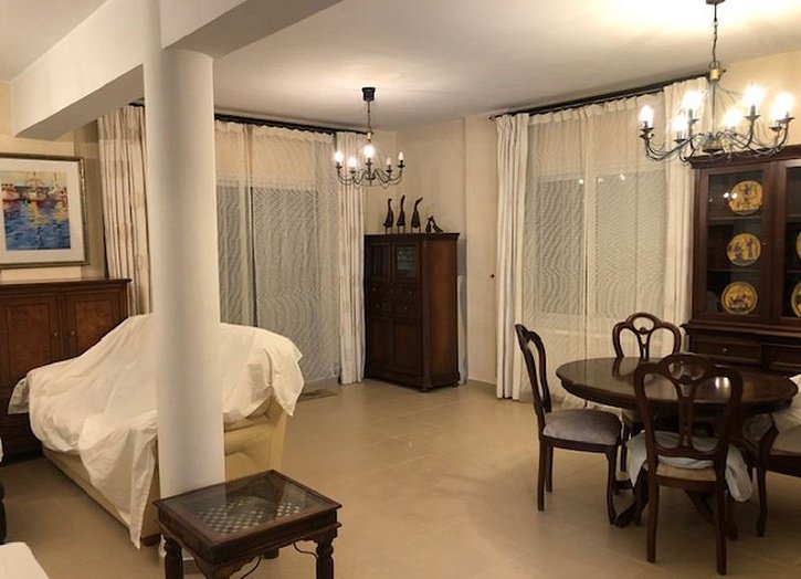 Geräumige Villa am Sandstrand