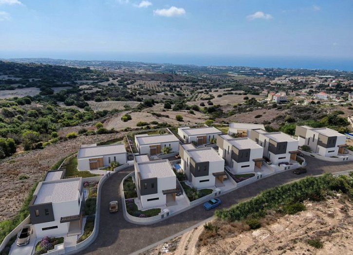 Modern luxury villa with sea view