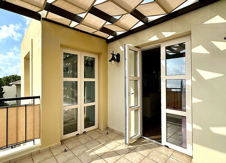 Junior Villa in Adonis Village close to amenities