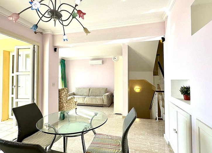 Junior Villa in Adonis Village close to amenities