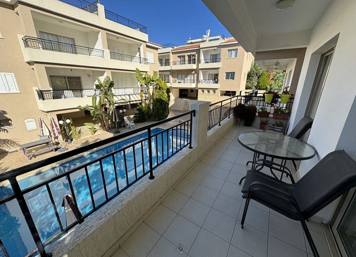 Apartment with large balcony