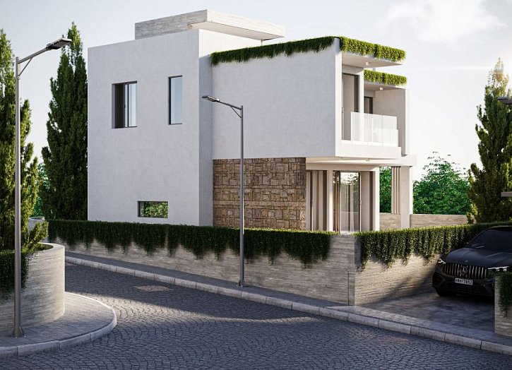 Spasious villa close to city