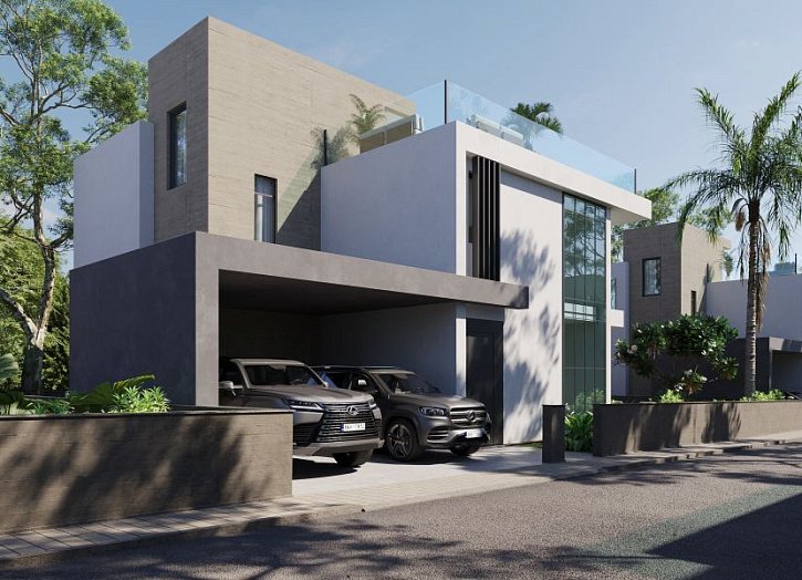 Villa in gated complex by sea