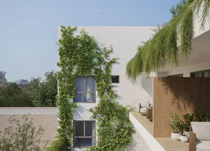 Modern apartment 100 m from beach